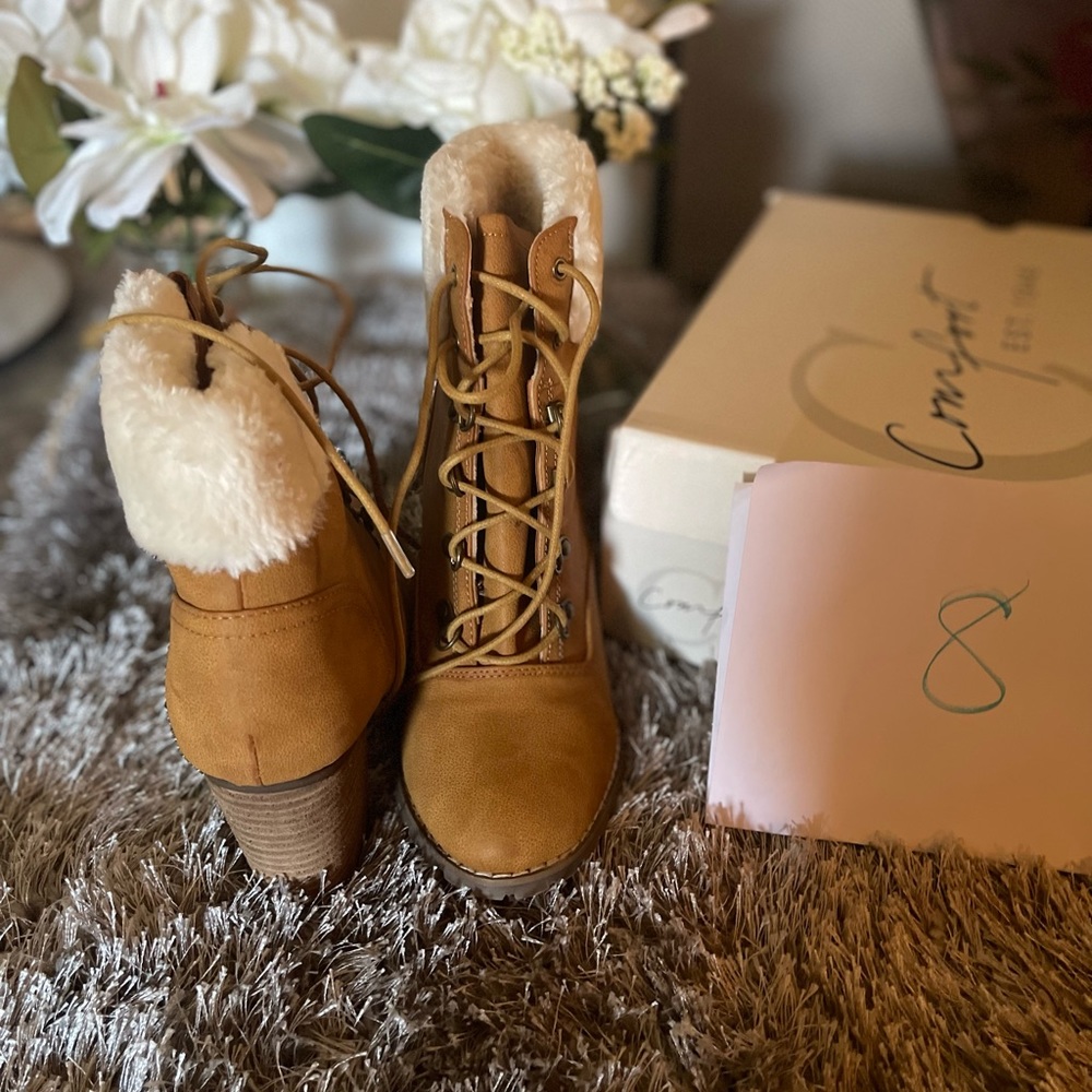 Comfort boots